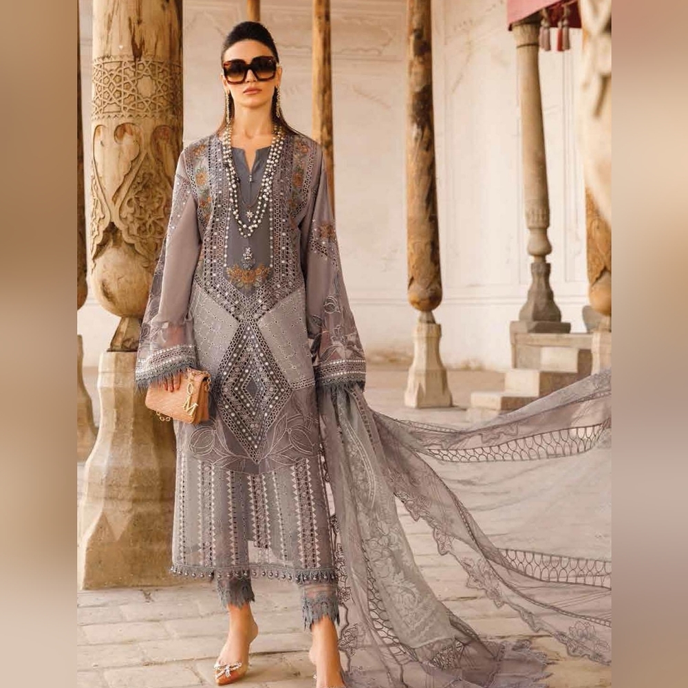 Original Maria b lawn 2023